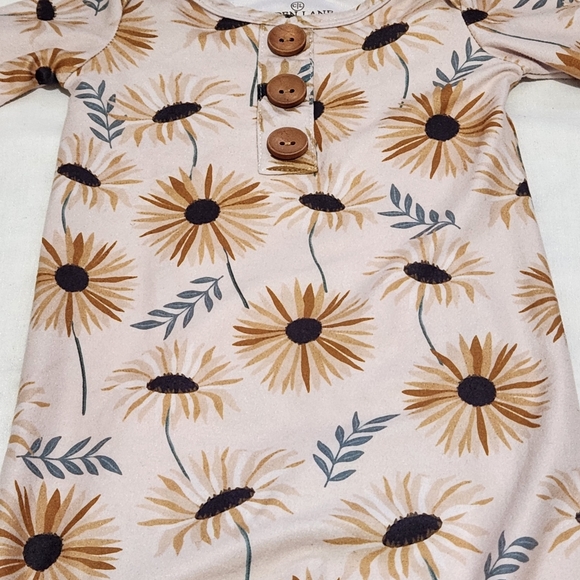 Caden Lane Daisy Knot Gown Sack Floral Soft Cozy Sleeper 7-14 Lbs - Picture 2 of 7